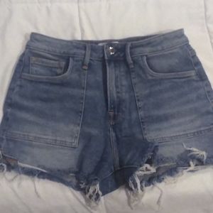 Good American shorts size 8